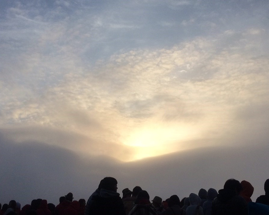 早朝の雲海テラス（トマム）　お天気次第で景色が変わります